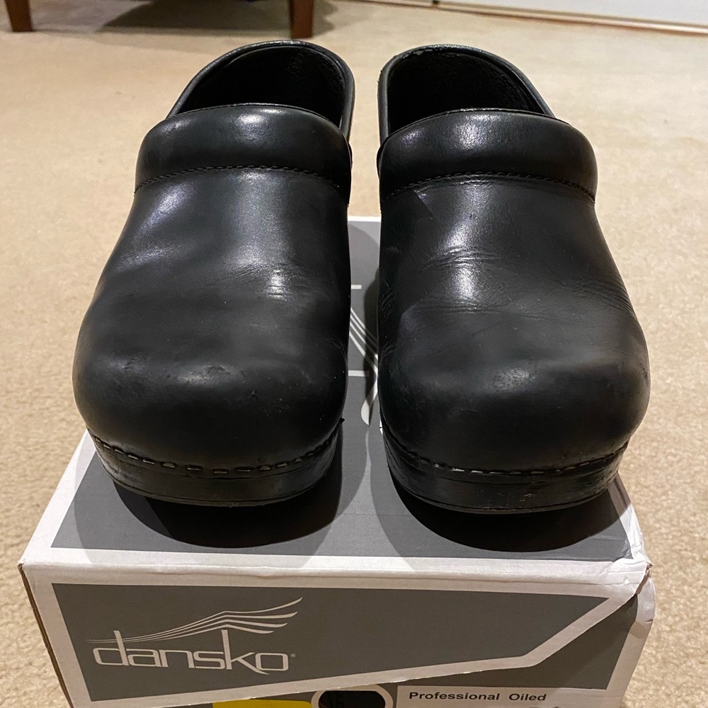 Dansko Black oiled- size 39